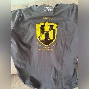Harry Potter Hufflepuff XL Women’s Shirt